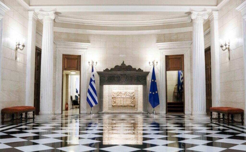 Τι συζητήθηκε στη σύσκεψη στο Μέγαρο Μαξίμου