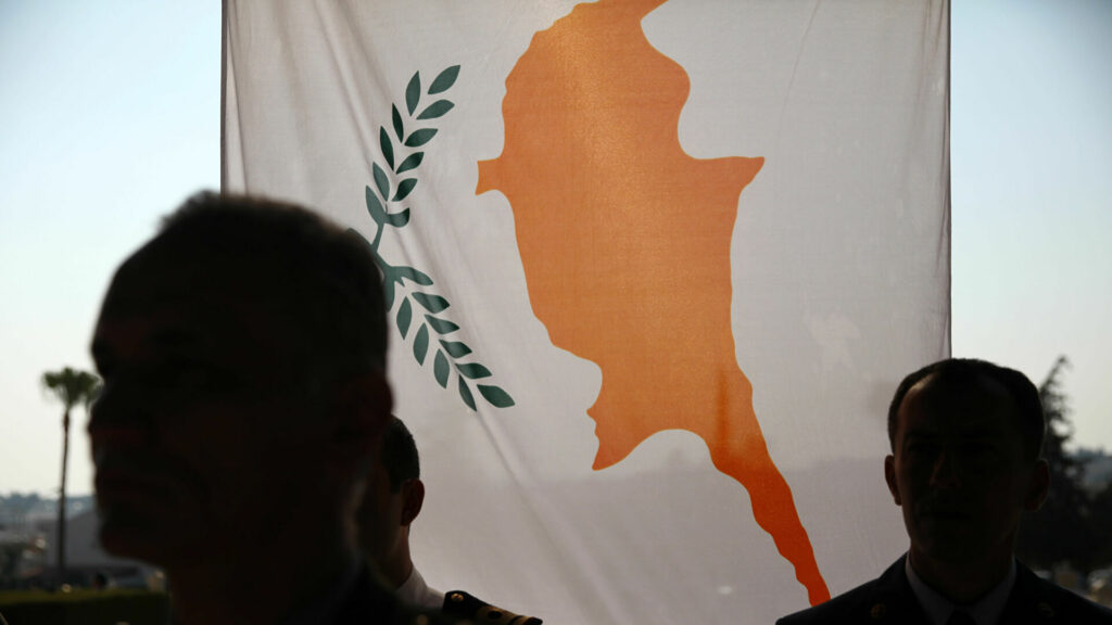 Σαν σήμερα, η ανεξιχνίαστη δολοφονία του Αμερικανού πρέσβη στη Λευκωσία