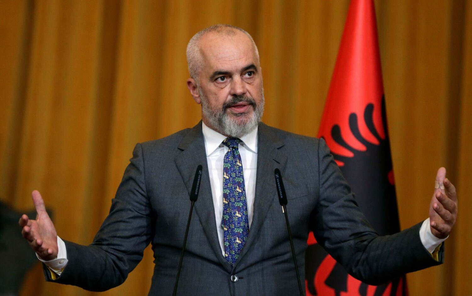 Αλβανία: Η χώρα είναι "έτοιμη" να δεχθεί Αφγανούς πρόσφυγες που είναι στο στόχαστρο των Ταλιμπάν