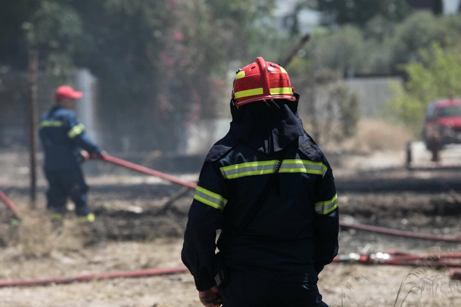 Διασωληνώθηκαν δύο εθελοντές πυροσβέστες στο ΚΑΤ