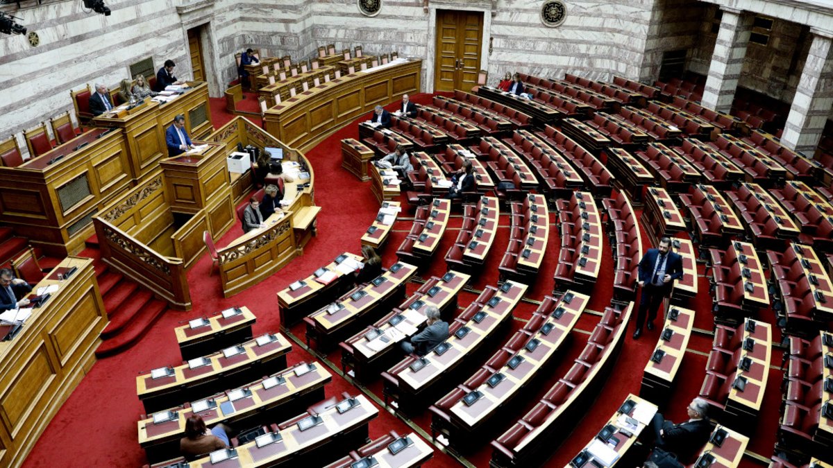 Νέο ασφαλιστικό: Τον δρόμο για τη Βουλή παίρνει το νομοσχέδιο