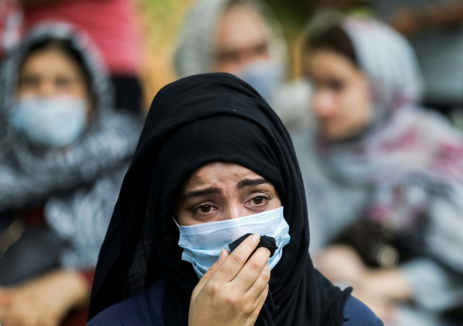 Η Αφγανή Λ. Σαντίτ : «Καλώ τις γυναίκες να μη μείνουν στο σπίτι, βγείτε έξω, υψώστε τη φωνή σας»