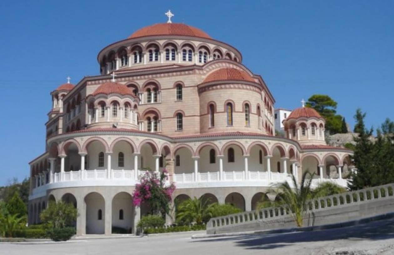 Άγιος Νεκτάριος Αίγινας: Κλείνει το μοναστήρι 16 μοναχές θετικές στον κορωνοϊό