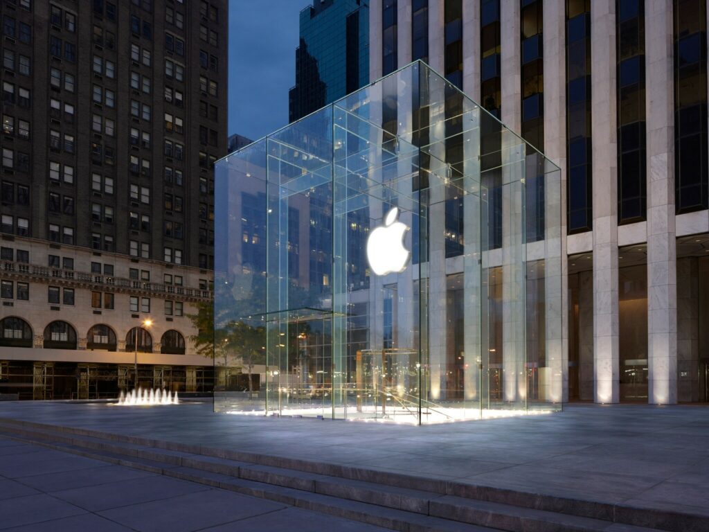 Νέα τεχνολογία της Apple θα προειδοποιεί τους γονείς για φωτογραφίες σεξουαλικού περιεχομένου