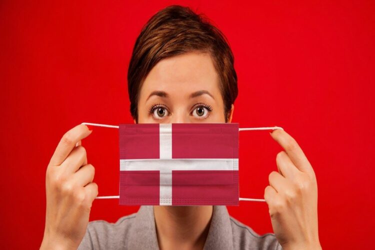 Η Δανία η πρώτη χώρα της ΕΕ που αίρει όλους τους περιορισμούς