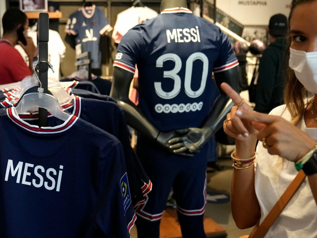Λιονέλ Μέσι: Sold out οι φανέλες του σε 7 λεπτά