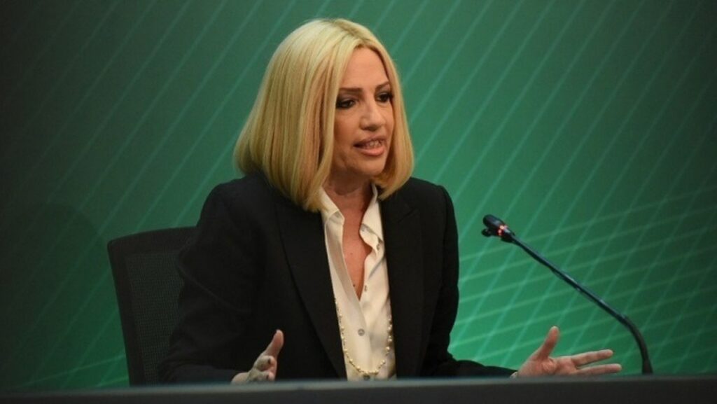 Φώφη Γεννηματά: Πέρασαν οι πρώτες δύσκολες ώρες – Παραμένει στο νοσοκομείο