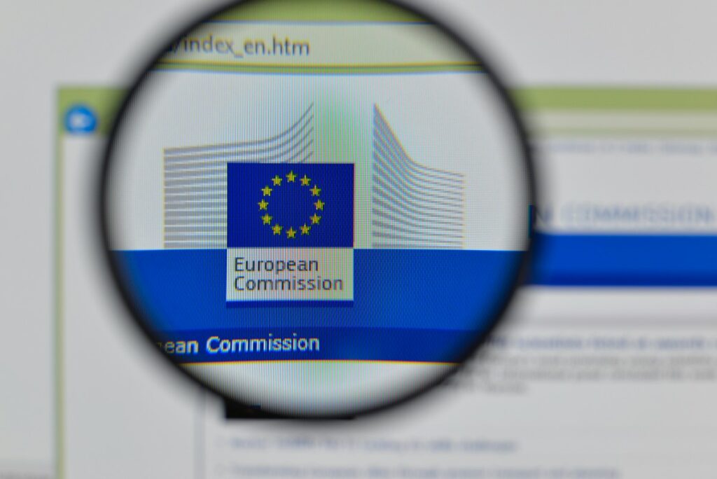 Χτυπάνε οι καμπάνες της Κομισιόν για τον Νότη!