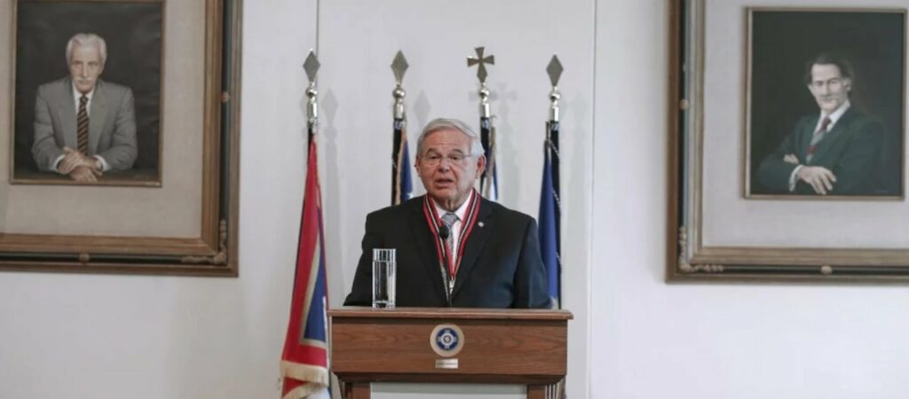 Ρ. Μενέντεζ: Φάρος ελπίδας για τη δημοκρατία και την ελευθερία η Ελλάδα