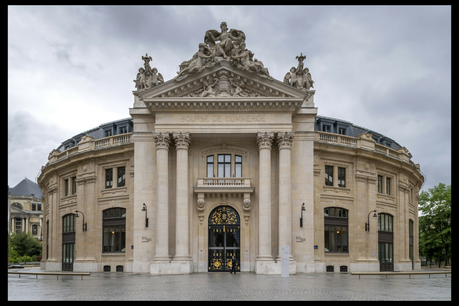 Παρίσι: Χρήμα και τέχνη στην ίδια στέγη