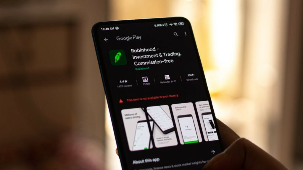 Καταρρέει η (καλοστημένη) απάτη της Robinhood