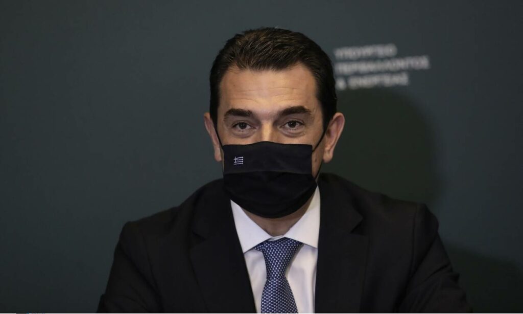 Σκρέκας: Μέτρα στήριξης και άμεσες παρεμβάσεις στις πυρόπληκτες περιοχές