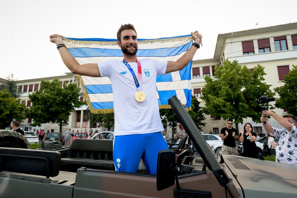 Ντούσκος