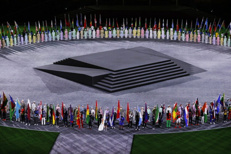 Τελετη Ληξης Ολυμπιακων Αγωνων: Ολοκληρώθηκε με σημαιοφόρο τον Γιάννη Φουντούλη