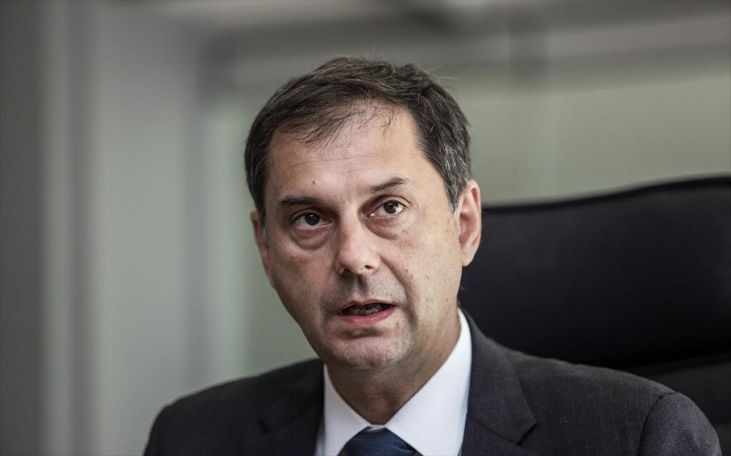 Θεοχάρης: Η Ελλάδα κερδίζει το στοίχημα - Πάνω από 6 εκατ. τουρίστες μέχρι στιγμής