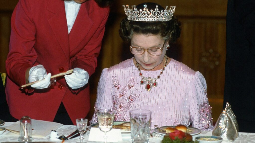 Βασίλισσα Ελισάβετ: Σεφ αποκαλύπτουν τις διατροφικές συνήθειες της