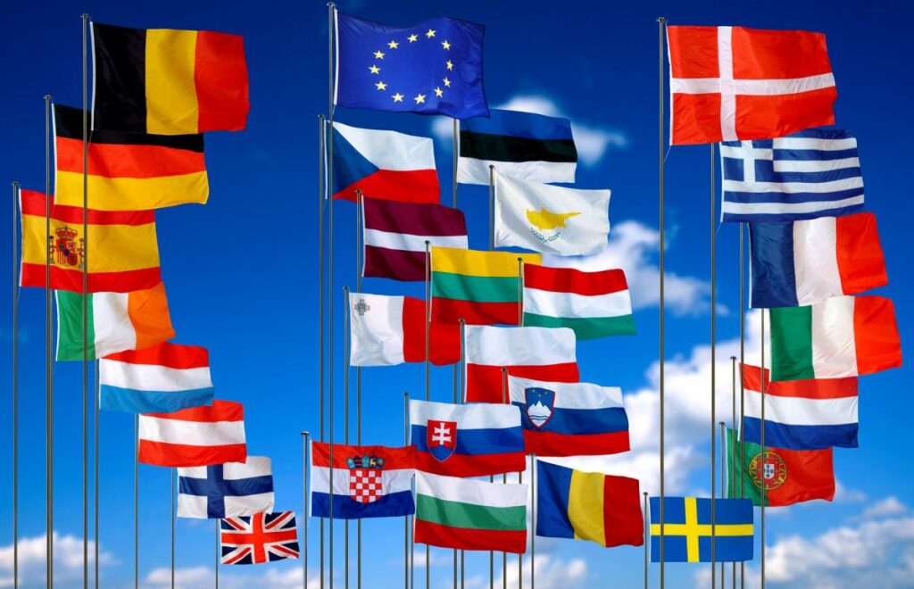 Ευρωβαρόμετρο: Τι πιστεύουν οι Έλληνες για τα κονδύλια από το Ταμείο Ανάκαμψης