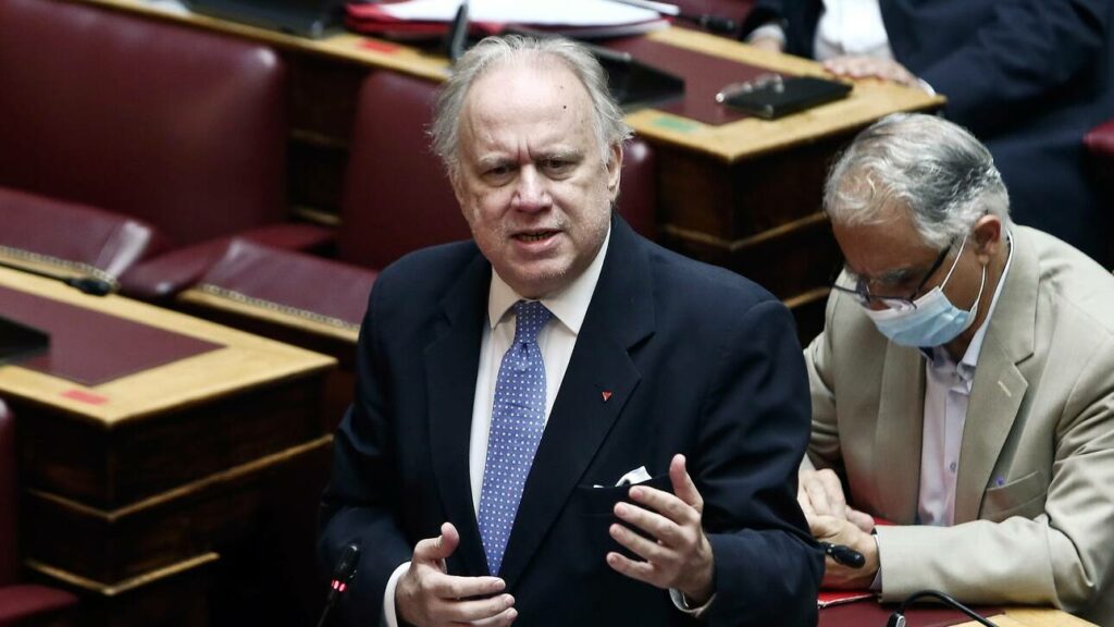 Κατρούγκαλος: Ο κ. Μητσοτάκης «εμφάνισε μια εικονική πραγματικότητα, για να συγκαλύψει προσωπικές αποτυχίες»