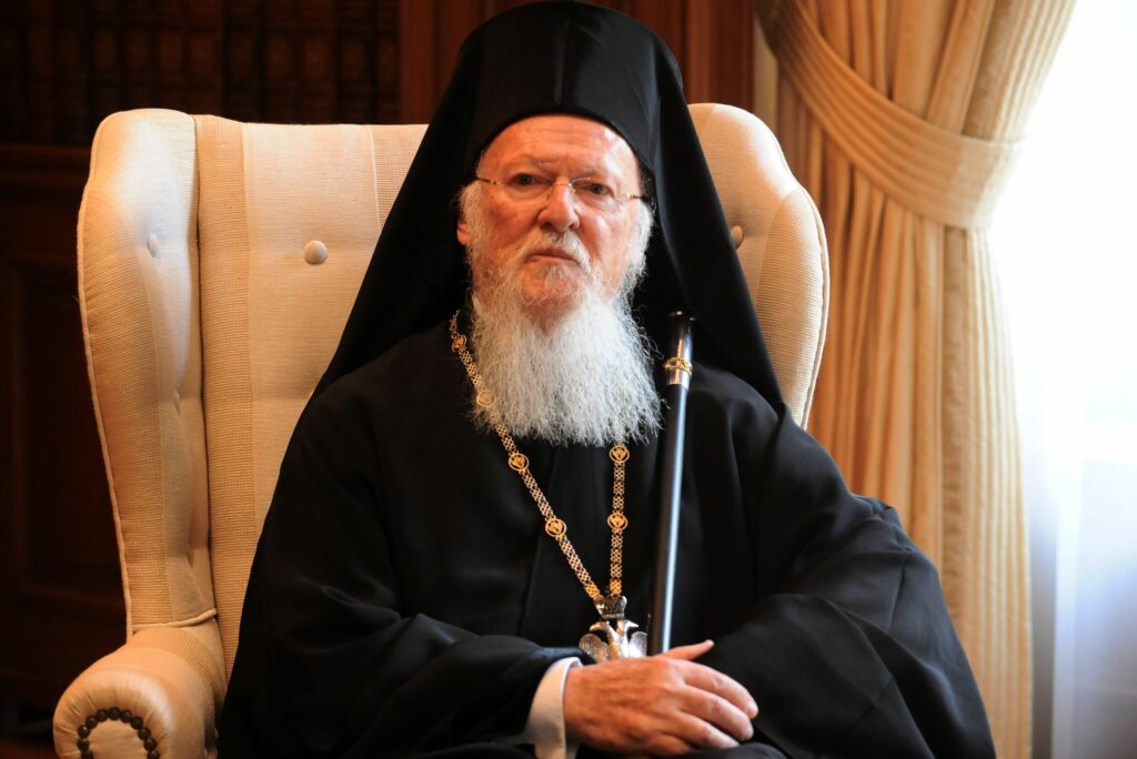 Η καθυστερημένη αντίδραση Βαρθολομαίου για Ελπιδοφόρο!