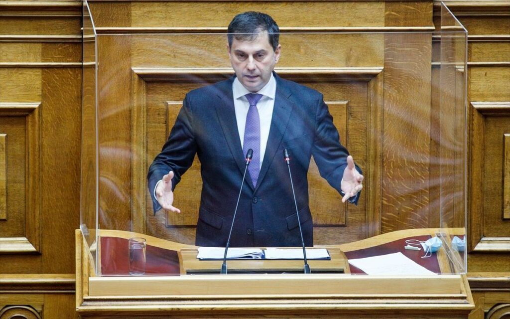 Βουλή: Νέοι κοινοβουλευτικοί εκπρόσωποι της ΝΔ ο Χάρης Θεοχάρης και η Φωτεινή Αραμπατζή