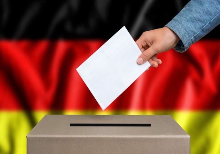 Γερμανικές εκλογές: Αναμέτρηση θρίλερ δείχνουν οι δημοσκοπήσεις
