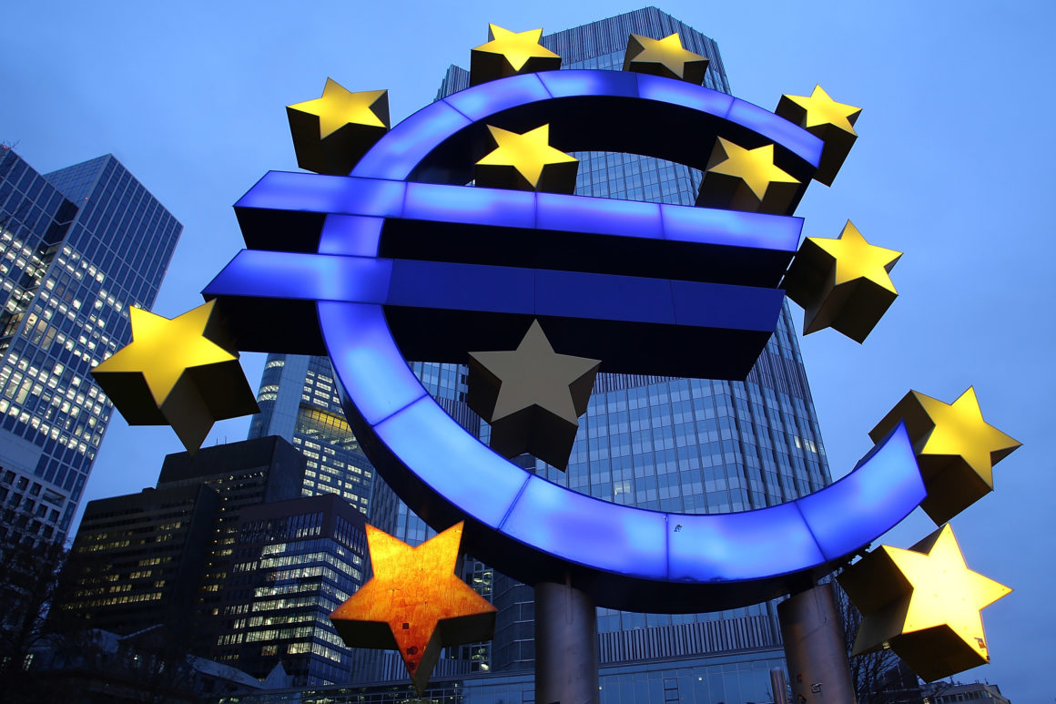 Ευρωζώνη: Αυξάνεται το κόστος του πολέμου στον πληθωρισμό και την ανάπτυξη