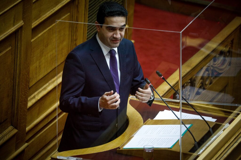 Μ. Κατρίνης: Όλα αφήνονται από την κυβέρνηση στον αυτόματο πιλότο