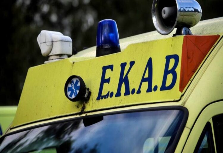 Κρήτη: Μεθυσμένος τουρίστας έπεσε στα βράχια της θάλασσας και τραυματίστηκε