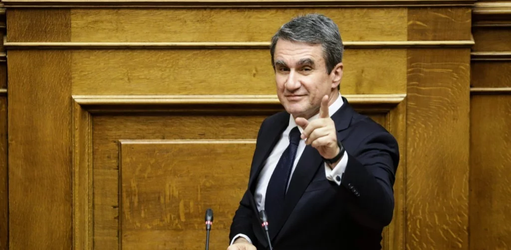 O Ανδρέας Λοβέρδος παρουσίασε την πολιτική του διακήρυξη για την ηγεσία του ΚΙΝΑΛ