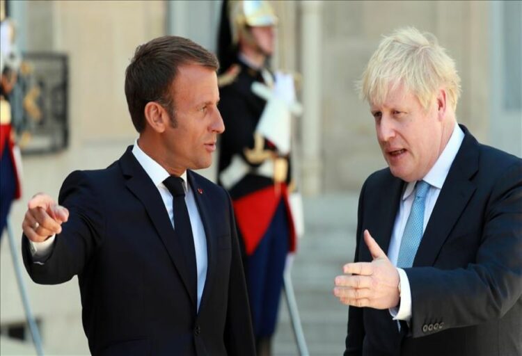 AUKUS: Ο πρωθυπουργός της Βρετανίας επιδιώκει εξομάλυνση με τη Γαλλία