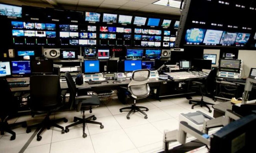 Έρχεται νομοσχέδιο για τα Media