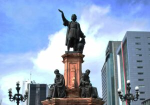 Μεξικό: Αφαιρείται το πασίγνωστο άγαλμα του Χριστόφορου Κολόμβου