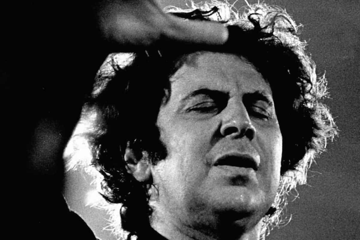 Πέθανε ο σπουδαίος συνθέτης και αγωνιστής Μίκης Θεοδωράκης