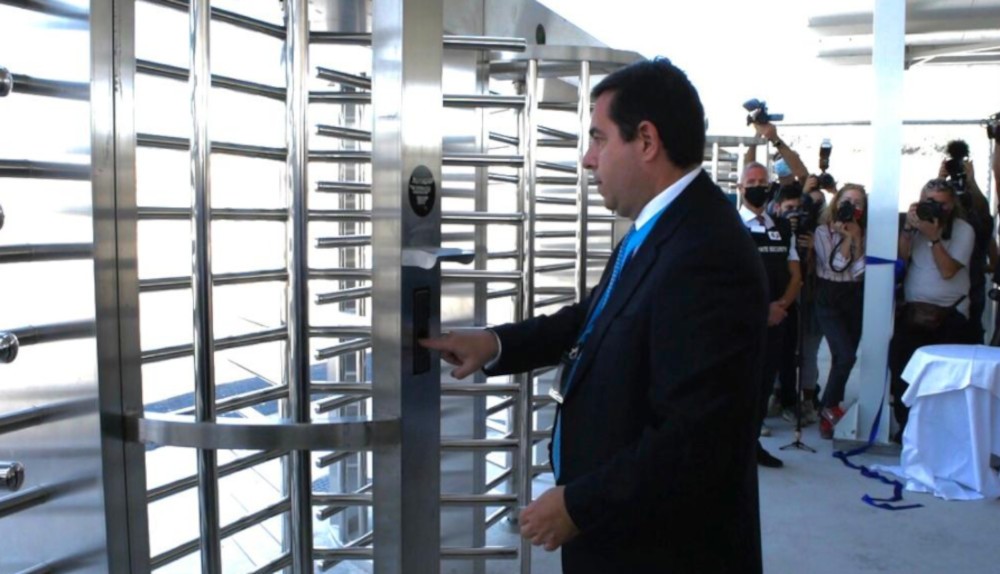 Σάμος: Εγκαινιάστηκε η νέα δομή αιτούντων ασύλου
