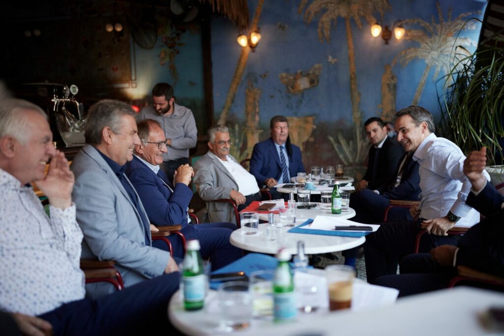 Κυριάκος Μητσοτάκης: Συνάντηση με τους δημάρχους της Δυτικής Αθήνας