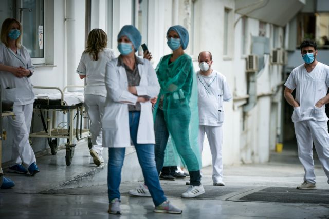 Ανεμβολιάστοι υγειονομικοί: Επιδίδονται 5.895 έγγραφα αναστολής εργασίας