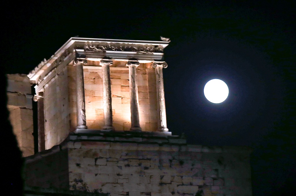 Πανσέληνος Σεπτεμβρίου 2021: Το φεγγάρι του καλαμποκιού λάμπει απόψε