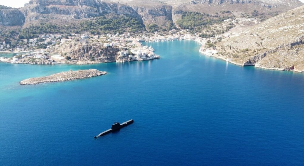O ενθουσιασμός και η έκπληξη του στρατηγού Φλώρου στο Καστελλόριζο
