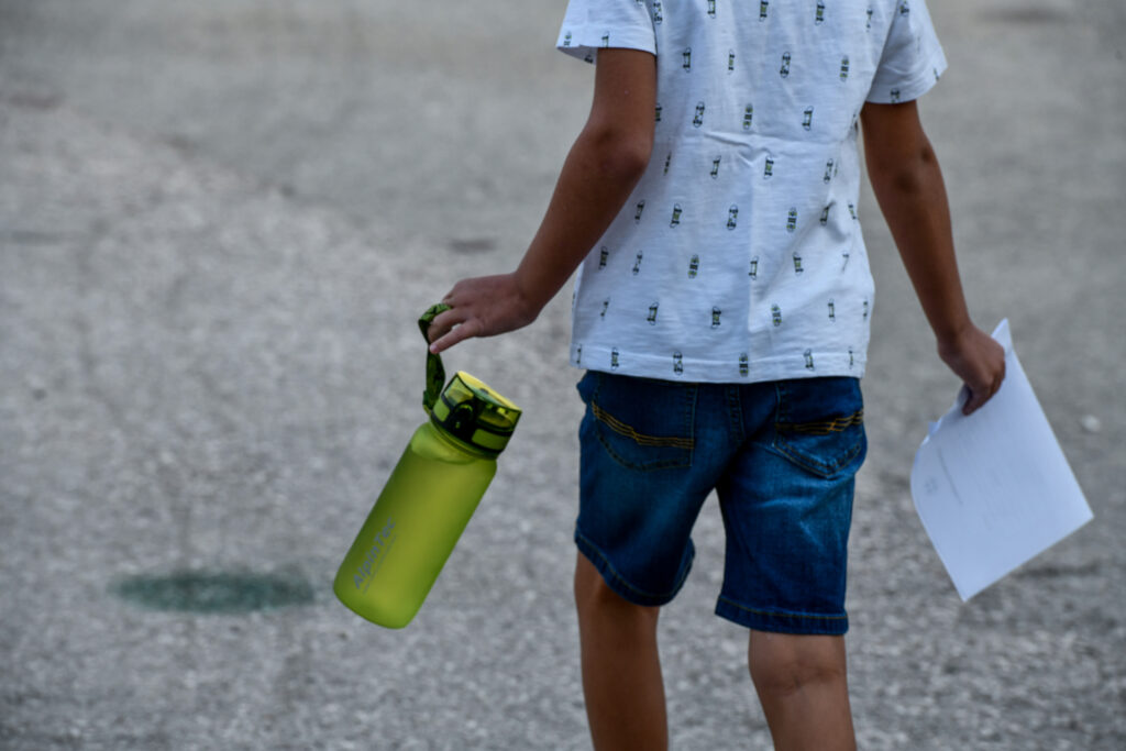 ΑΓΙΑΣΜΟΣ ΣΤΟ 12ο ΔΗΜΟΤΙΚΟ ΣΧΟΛΕΙΟ ΚΑΛΛΙΘΕΑΣ(EUROKINISSI/ΤΑΤΙΑΝΑ ΜΠΟΛΑΡΗ)