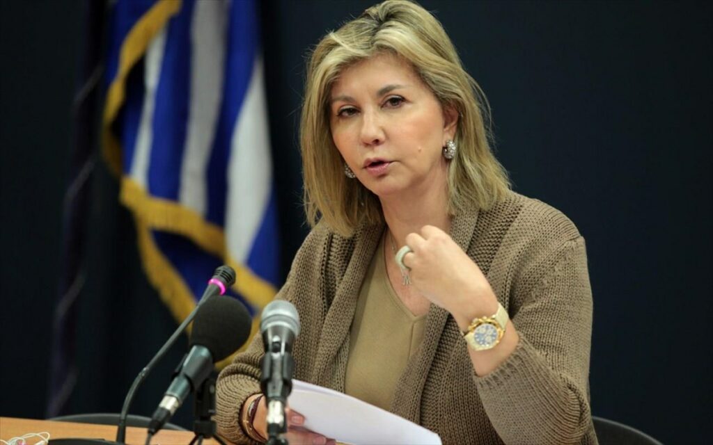 Μακρή: Τα σχολεία θα κλείσουν μόνο αν το πουν οι ειδικοί