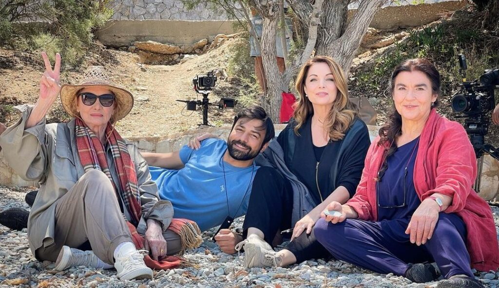 Η γη της ελιάς: Σάρωσε σε τηλεθέαση- Η ερωτική σκηνή της Άντζελας Γκερέκου