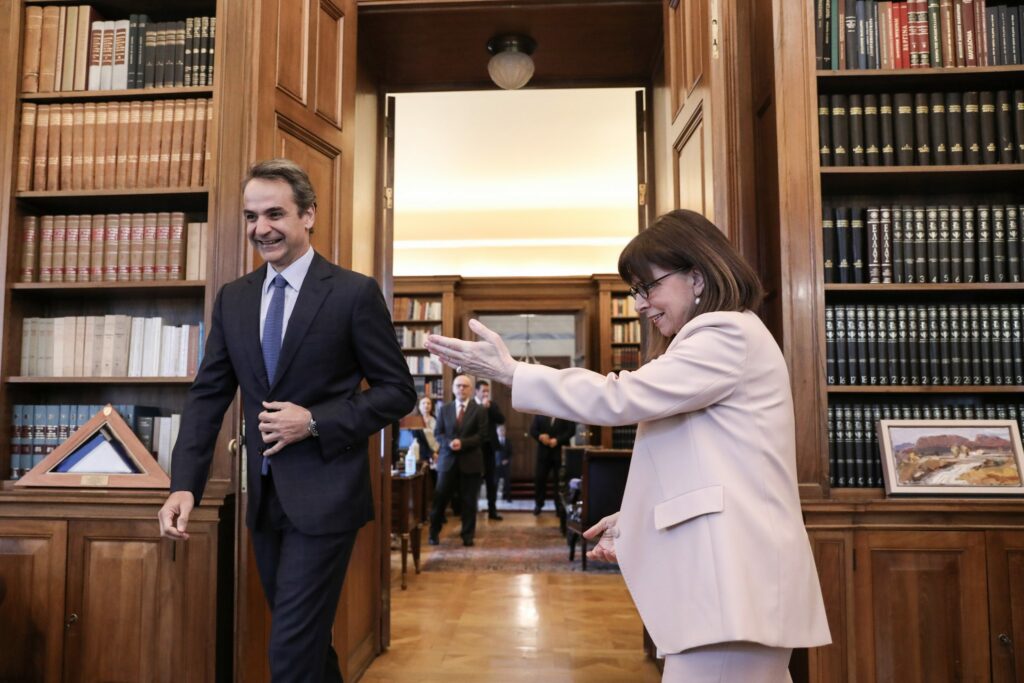 Τι ειπώθηκε στη συνάντηση Μητσοτάκη -Σακελλαροπούλου