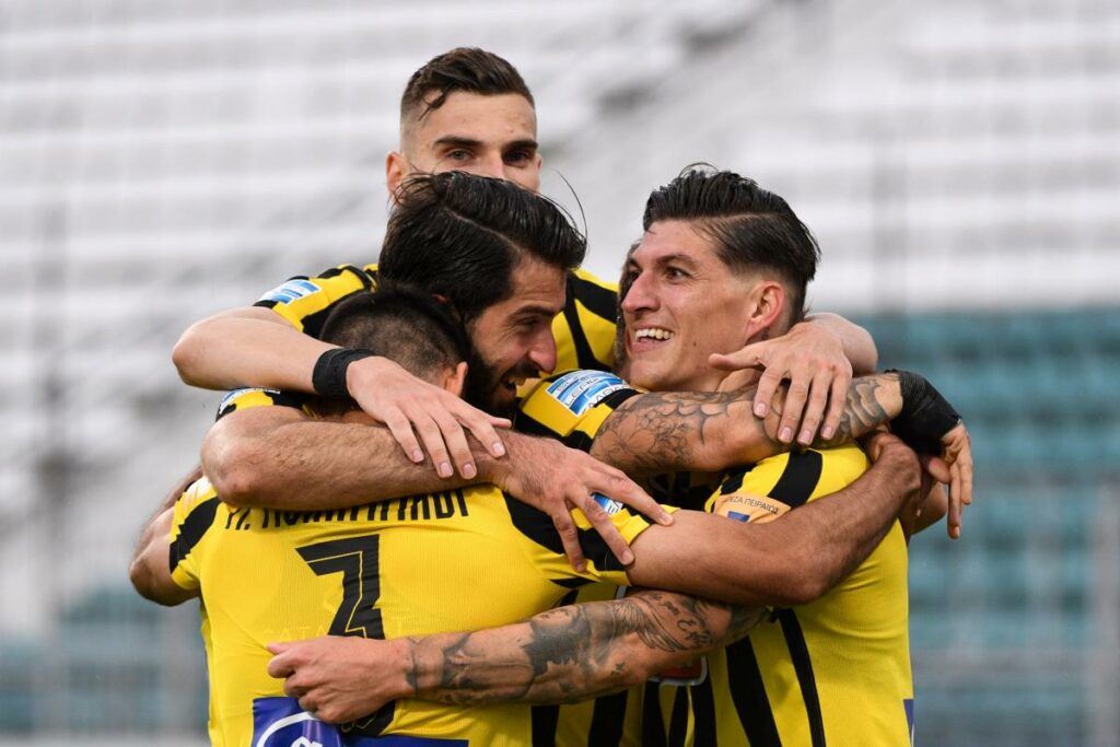 Βόλος-ΑΕΚ 1-3: Στίβεν Τσούμπερ, ο νέος ηγέτης της Ένωσης!