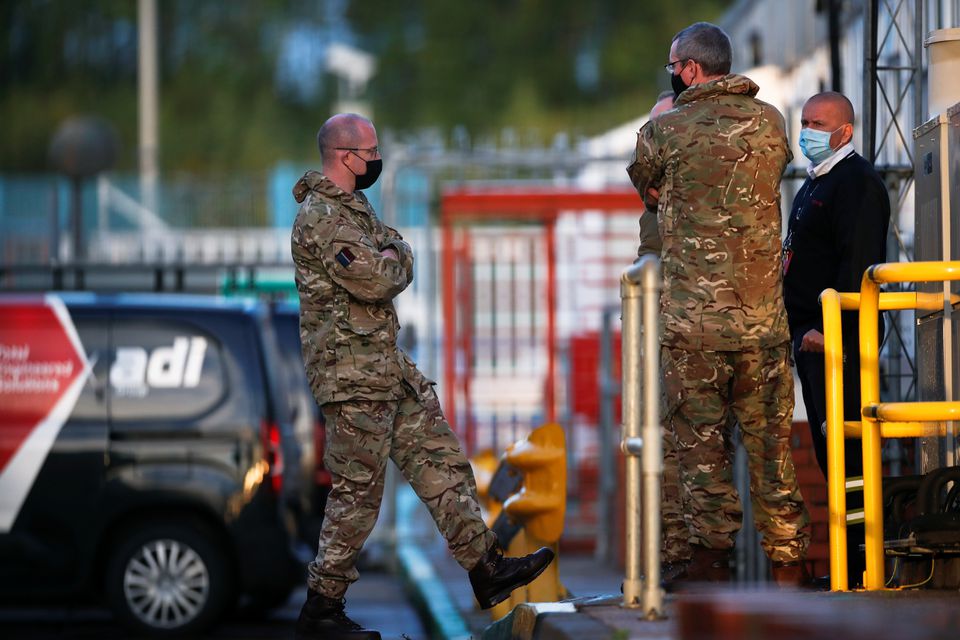 Βρετανία: Στρατός στα διυλιστήρια της BP λόγω της κρίσης στα καύσιμα