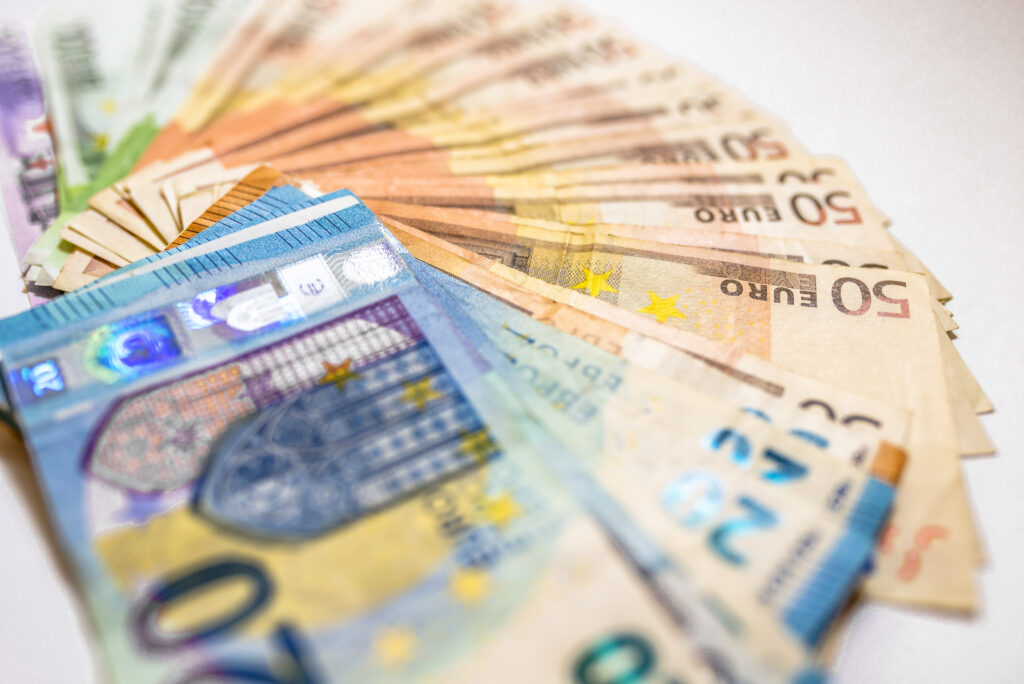 Οικονομική «ένεση» 600 εκατ. ευρώ στον προϋπολογισμό από τον τουρισμό - Προϋπολογισμός