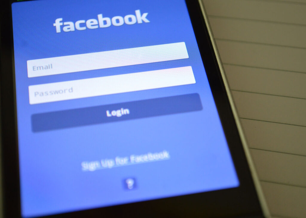 facebook (8)