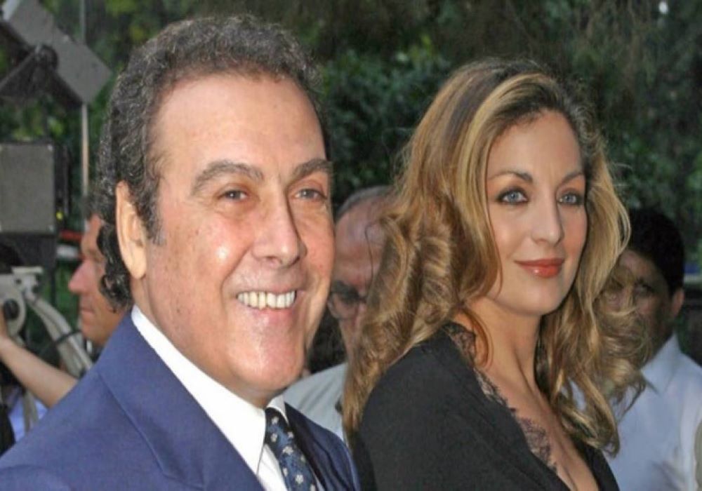 Άντζελα Γκερέκου: Τραγουδά Τόλη Βοσκόπουλο μετά το θάνατό του (Βίντεο)