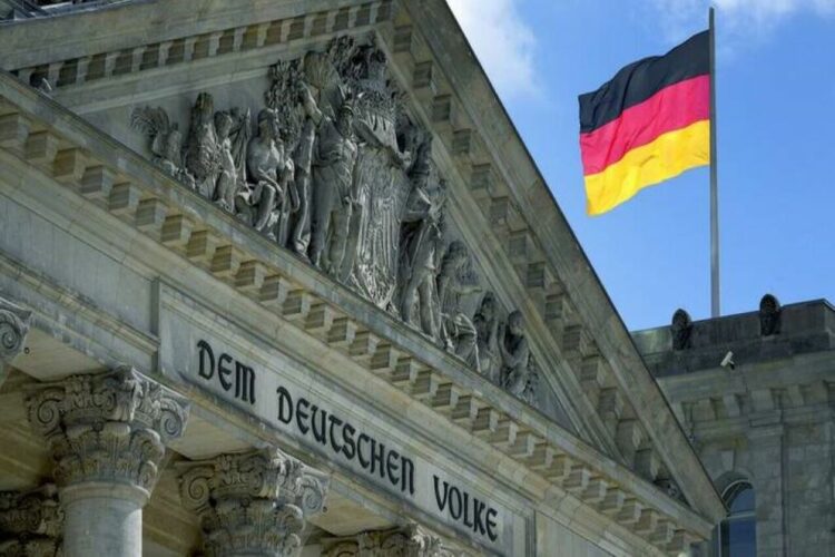 Γερμανία: Το υπουργείο Οικονομικών «μήλον της Έριδος» Πράσινων και FDP