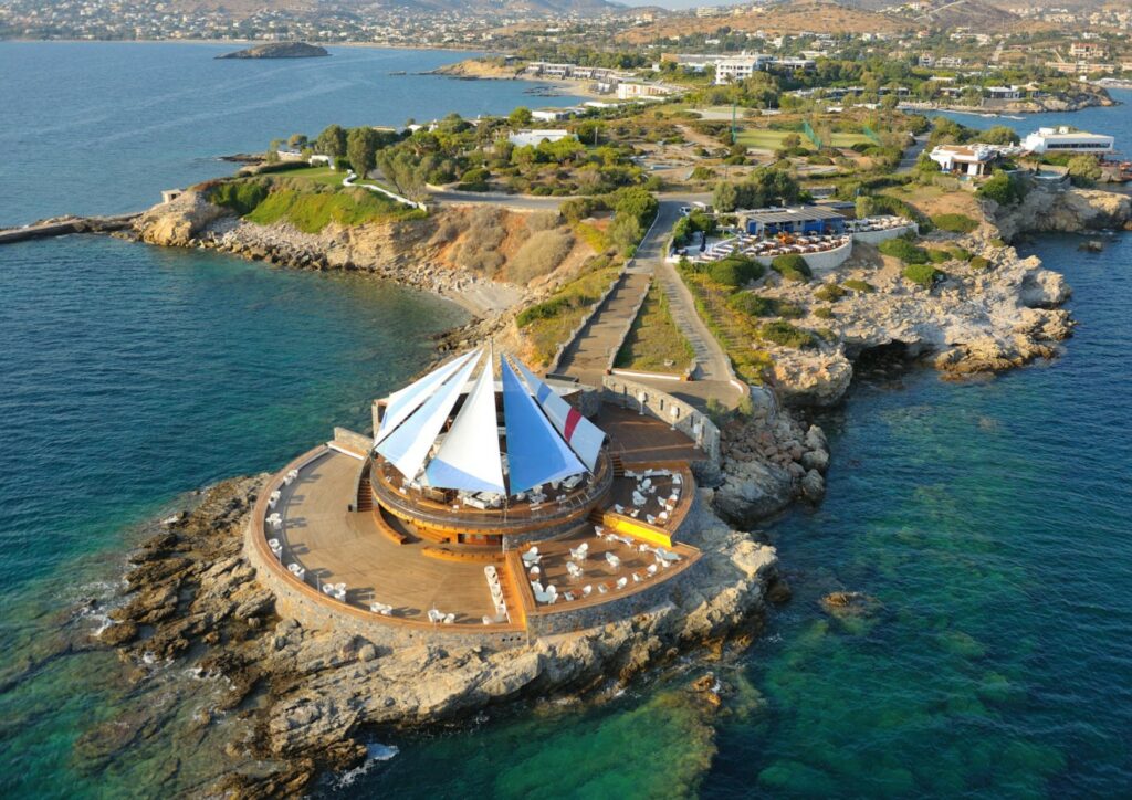 Η μισή κυβέρνηση στα πόδια του …Μαντωνανάκη!