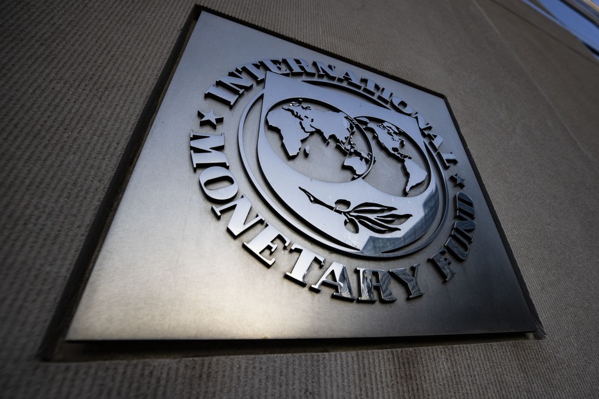 ΗΠΑ: Το ΔΝΤ υποβαθμίζει (ξανά) την ανάπτυξη του 2022 στο 2,3%